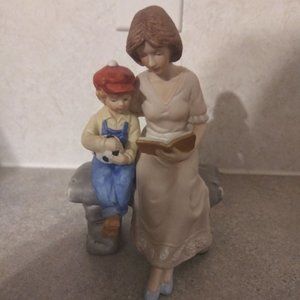 7" Paul Sabastian 1991 Figurine Mother Reading To Son